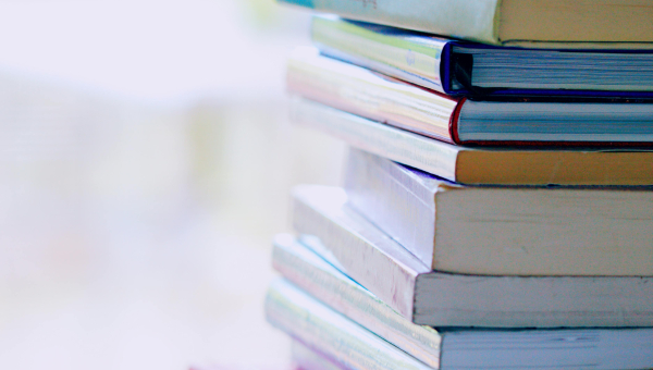 Schulbuchausleihe 2026/2027 startet am 01. April 2026